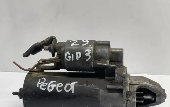 Peugeot 605 Starter motor 1005821422