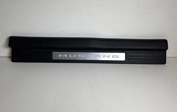 Ford Mustang V Front sill trim cover AR336313200