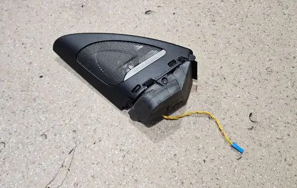 BMW M2 F87 Front door high frequency speaker 7269361 9226357