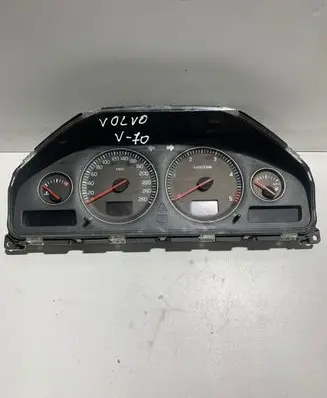 Volvo V70 Speedometer (instrument cluster) 30746102 8602885 0414703