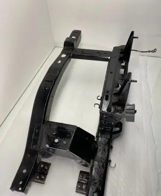Nissan Leaf I (ZE0) Front subframe