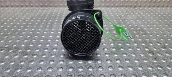 Audi A3 S3 8L Mass air flow meter S25136944 06A906461EX