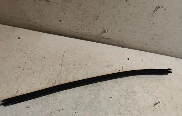 Audi A4 S4 B8 8K Front door glass trim molding 8K0839479
