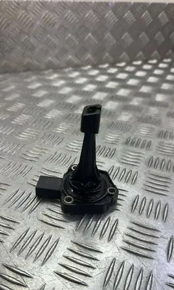 KIA Ceed Oil level sensor 215902F600 6PR00962212
