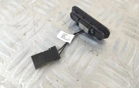 Opel Astra J Tailgate opening switch 13422270