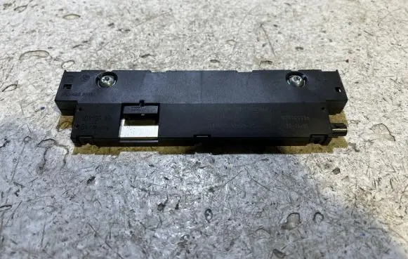 BMW 5 F10 F11 Antenna control unit 920233018 9247130