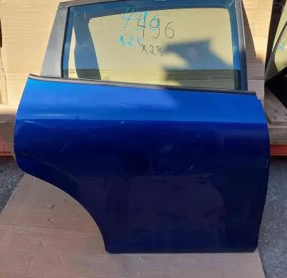 Seat Leon (1P) Rear door