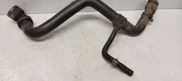 Volkswagen PASSAT B5 Engine coolant pipe/hose 4B0121101E