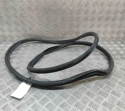 Mercedes-Benz A W176 Rubber seal front coupe door A0007271300