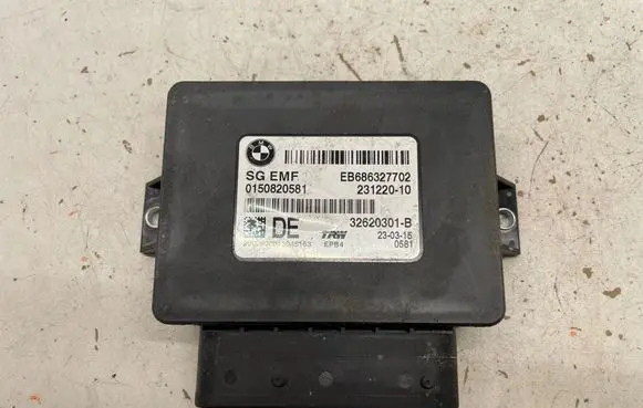 BMW 5 F10 F11 Hand brake control module 6863277 23122010 0150820581