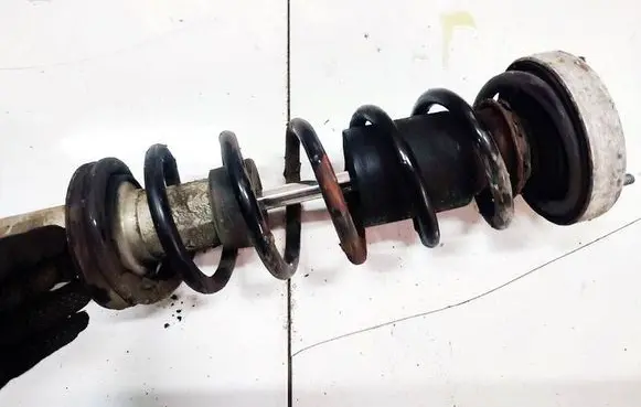 BMW 5 E60 E61 Rear coil spring 