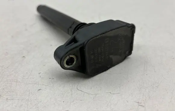 High voltage ignition coil