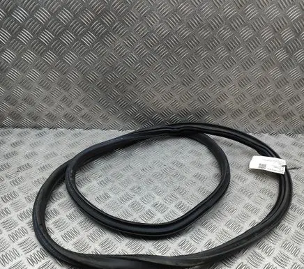 BMW 2 F44 Rubber seal front coupe door 7483095
