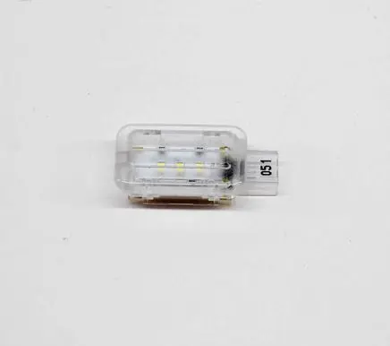 Land Rover Discovery 5 Front seat light CPLA13776