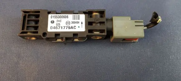 Chrysler 300 - 300C Airbag deployment crash/impact sensor 04671779AC