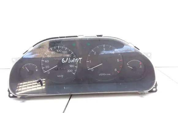 Mitsubishi Galant Speedometer (instrument cluster) MR240624 1573703100