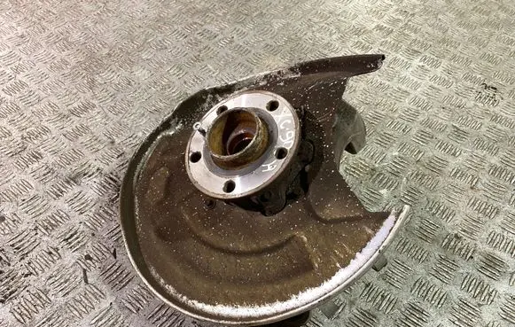 Volvo XC90 Rear wheel hub 31658319
