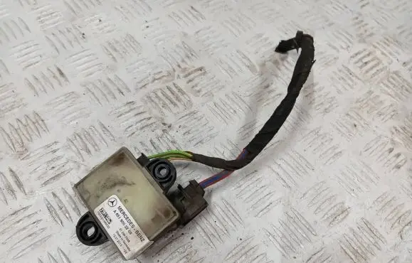 Mercedes-Benz B W246 W242 Glow plug pre-heat relay A6519002203 51299056B 1503001449233