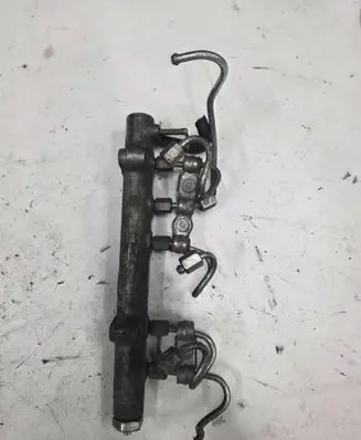 Toyota Yaris Fuel main line pipe 2381033010