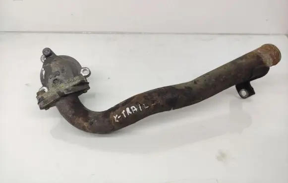Nissan X-Trail T30 Engine coolant pipe/hose