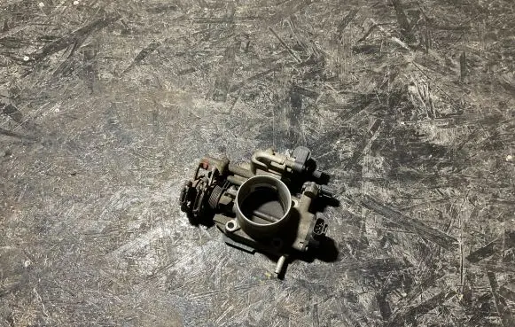 Subaru Forester SF Throttle valve 16114AA 195900Z