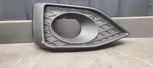 Seat Tarraco Front bumper lower grill 5fj853665