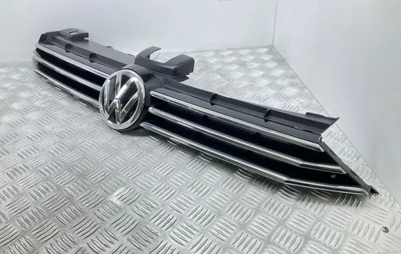 Volkswagen Golf Sportsvan Front bumper upper radiator grill 510853653E