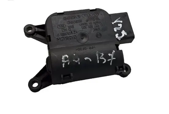 Audi A4 S4 B6 8E 8H Air flap motor/actuator 8E1820511D