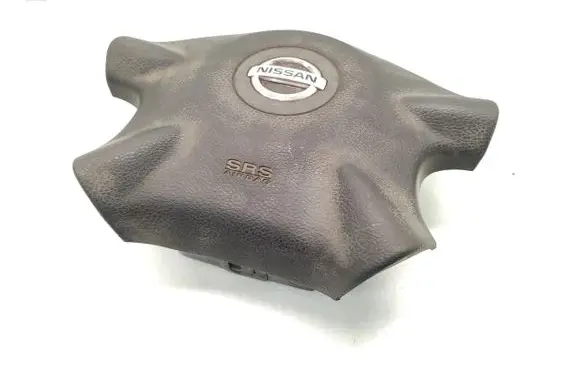 Nissan King Cab, Navara Steering wheel airbag