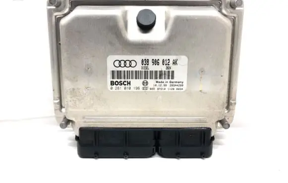 Audi A4 S4 B5 8D Engine control unit/module ECU 038906012AK