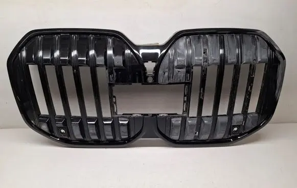 BMW 7 G70 Front bumper upper radiator grill 5A3DB03 51135A3DB03