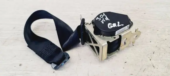 Middle seatbelt (rear)