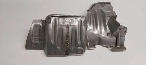 Audi A3 S3 8V Heat shield in engine bay 06K129597C