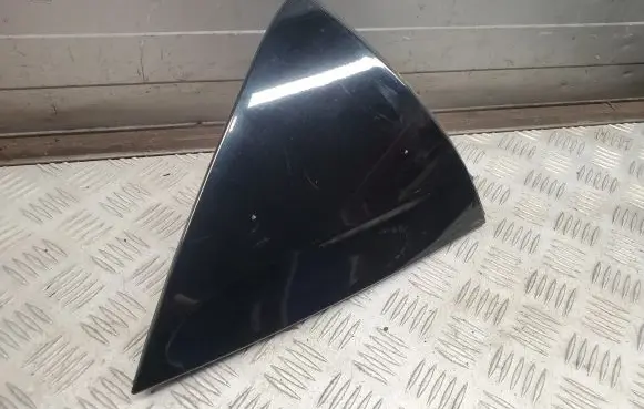 Chrysler Pacifica Tailgate trim 68227308AC