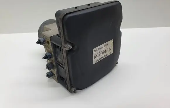 BMW 5 E60 E61 ABS Pump 6783366 3451678336607 6783368