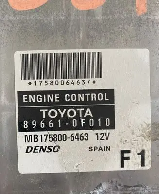 Toyota Corolla Verso AR10 Engine control unit/module