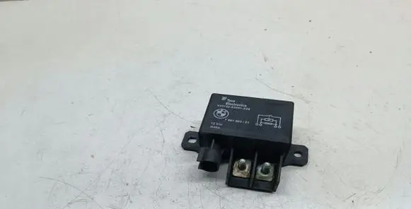 BMW X5 E70 Coolant fan relay 7661503