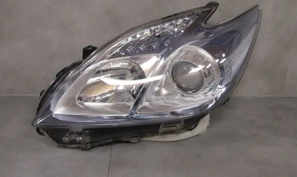 Toyota Prius (XW30) Headlight/headlamp priusIII