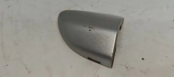 Volkswagen PASSAT B6 Front door handle cover 3C0837880