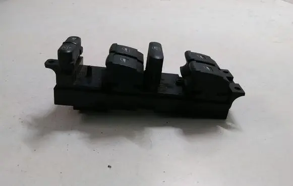Volkswagen Golf IV Electric window control switch 1J4959857D