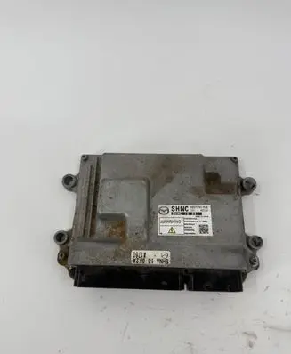 Mazda CX-5 Engine control unit/module SHNC-18-881 mb2757000-9540