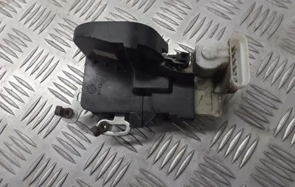 Alfa Romeo 147 Front door lock BRAK