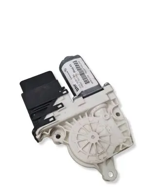 Skoda Octavia Mk2 (1Z) Rear door window regulator motor 5K0959703A 995932400