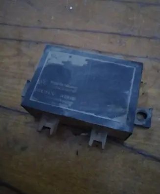 Volkswagen Golf III Immobilizer control unit/module 1H0953257