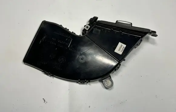 BMW X5 E70 Air vent grill in roof 6952693 06946952693 51436952693