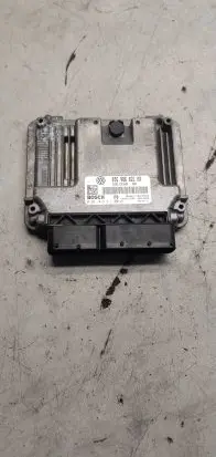 Volkswagen PASSAT B6 Engine control unit/module 03G906021MR 1039S15595