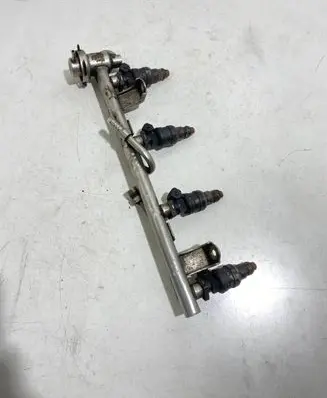 Audi A4 S4 B5 8D Fuel injectors set 058133681 058133551A