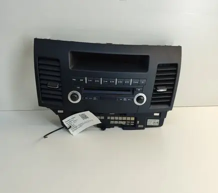 Mitsubishi Lancer Radio/CD/DVD/GPS head unit 8002A378XA