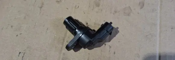 Maserati Ghibli Camshaft position sensor 0232103076