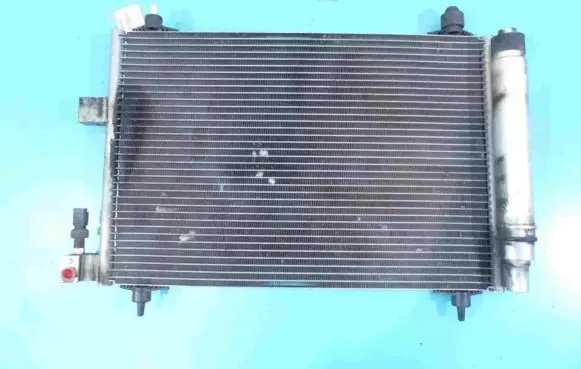 A/C cooling radiator (condenser)
